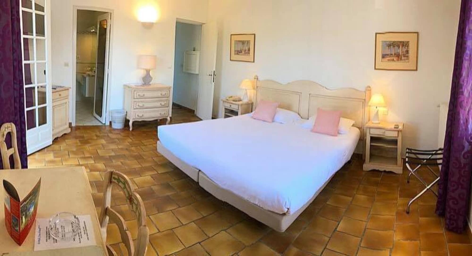 Hotel Jas Neuf Sainte-Maxime Esterno foto