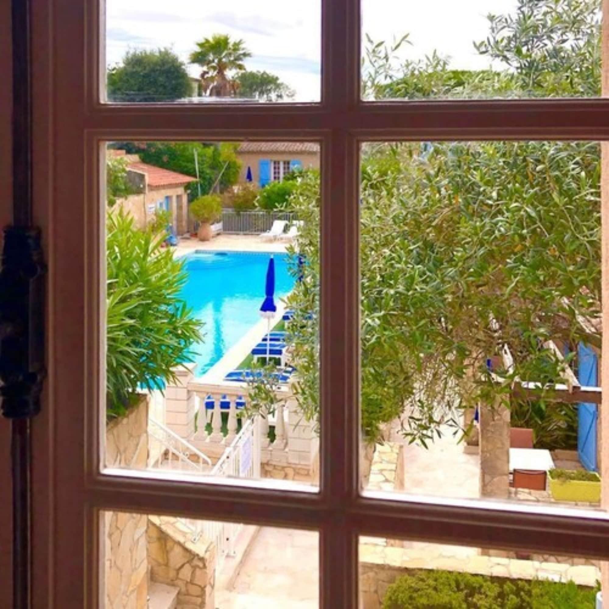 Hotel Jas Neuf Sainte-Maxime Esterno foto
