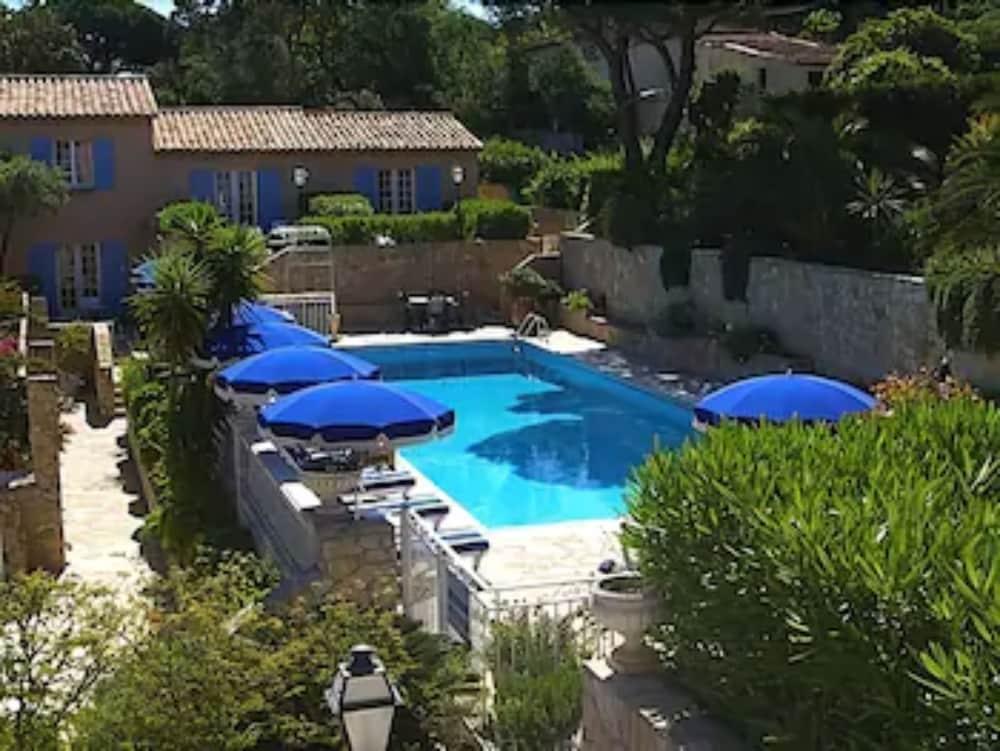 Hotel Jas Neuf Sainte-Maxime Esterno foto