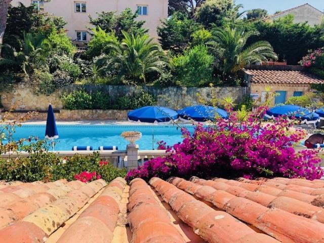 Hotel Jas Neuf Sainte-Maxime Esterno foto