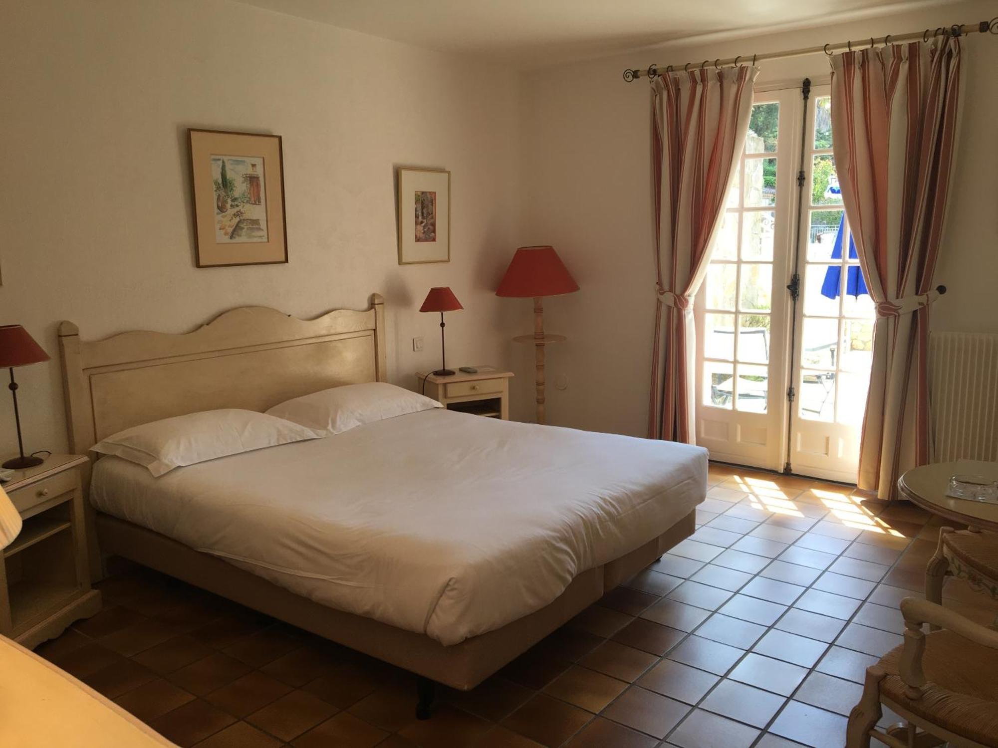 Hotel Jas Neuf Sainte-Maxime Camera foto